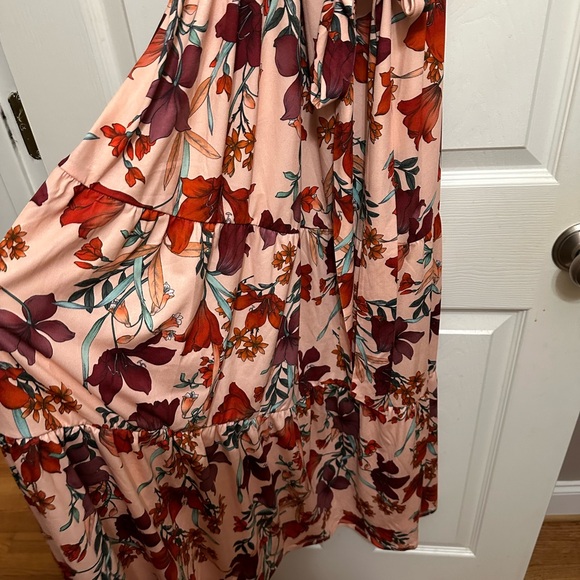 Alexia Admor Floral Dress - Picture 4 of 5